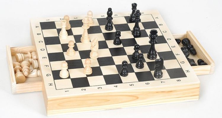 Satranç Takımı Ahşap Çekmeceli 016