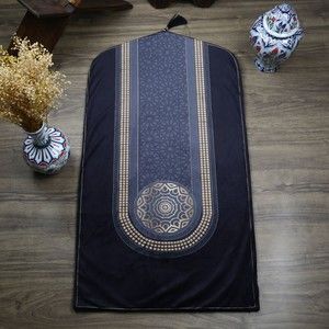 Astarlı Ortadoğu Kadife Seccade Siyah 63×116 cm 268 gr