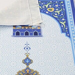  Çocuk Seccadesi Kudüs Mavi 82×45 cm 110 gr- Tesbih Hediyeli