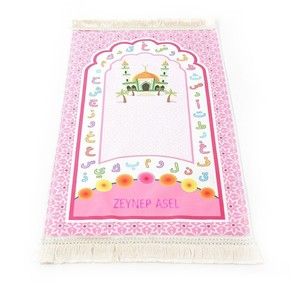  İsme Özel Çocuk Seccadesi Pembe 45x82 cm Aksa Pembe & Kokulu Tesbih  Bebek Pembesi & Ayşe Namaz Kılıyor Puzzle