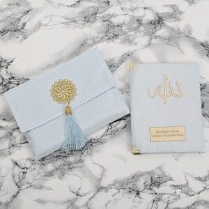  Hediyelik Şantuk Kese Yasin, Madlen Çikolata, İnci Tesbihli Gold Kutulu Set Bebek Mavisi