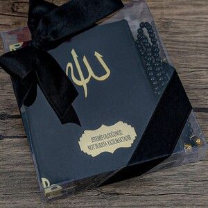  Hediyelik Şantuk Yasin Kitabı, İnci Tesbih, Süslemeli Asetat Kutulu (17×15) Dini Set-Siyah