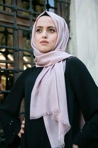  Hediyelik Pembe Şal, İnci Tesbih Güllü, Özel Asetat Kutulu (16×8) Set