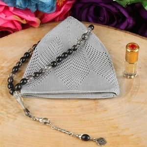  Hediyelik Takke, 33 lü Tesbih, Alkolsüz Esans 3 ml Asetat kutulu 12*15 cm 261 gram-Gri
