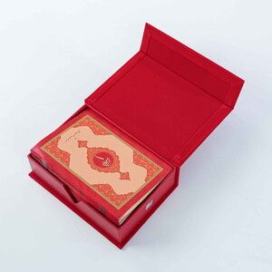 Kuranı Kerim Hatmi Şerif 30 Cüz Orta Boy Kırmızı (135x195mm) 1487 gr