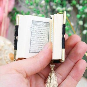  Mini Kur'an-ı Kerim Kadife Kaplı & Tül Süslemeli Siyah