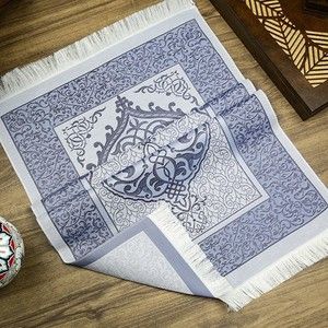  Ramazan Hediye Paketi  Çanta Boy Kur'an-ı Kerim, Tafta Seccade,33 lü Erkek Tesbih (17*25*6 cm 720 gr)-Lacivert