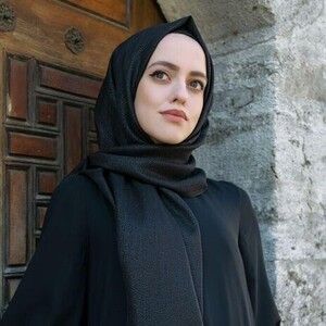 Siyah Şal