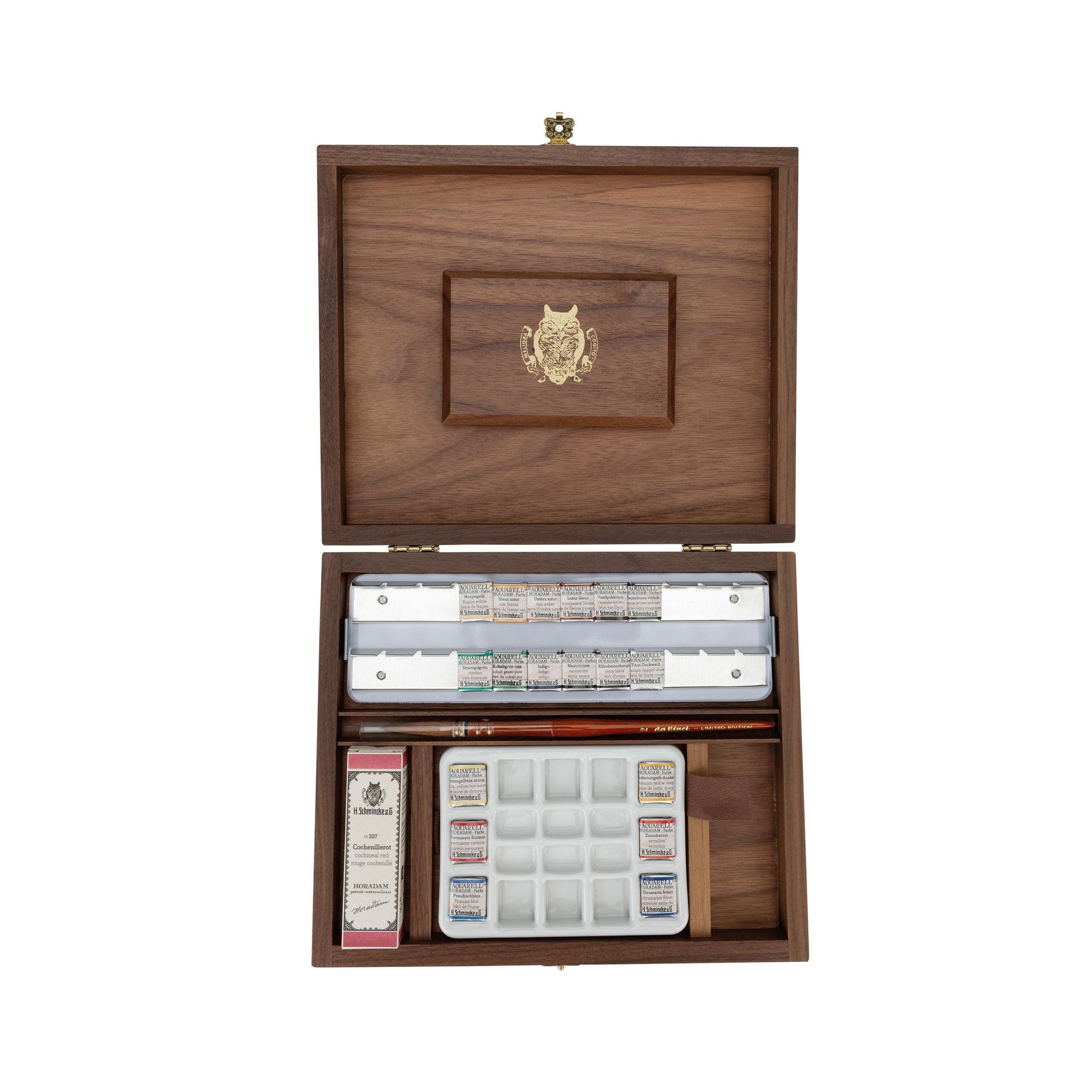 Schmincke Horadam Aquarell Özel Üretim Retro Suluboya Seti 18'li Yarım Tablet + 1 Özel Renk 74650