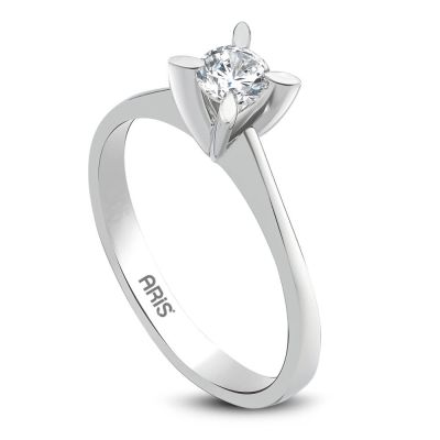  0.15 Ct. Pırlanta Tektaş Yüzük