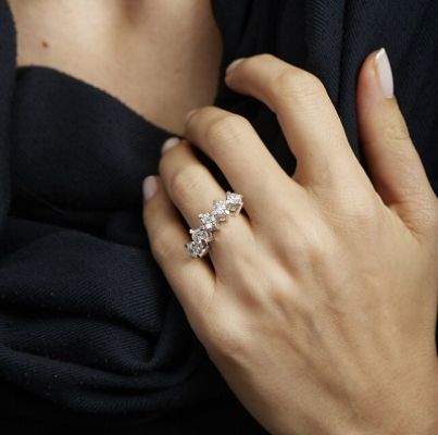  1.50 Karat Pırlanta D Renk Beştaş Alyans GIA Sertifikalı