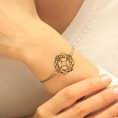  Kelt Bereket Sembolü Altın Bileklik (Quaternary Knot)