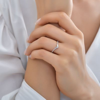  Pırlanta Fantezi Baget Yüzük