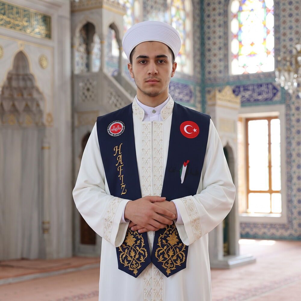  Hafızlık Erkek İcazet 4'lü Elbise Seti - Kırık Beyaz - Lacivert (Toplu Alımlar İçin Bizle İletişime Geçiniz!)