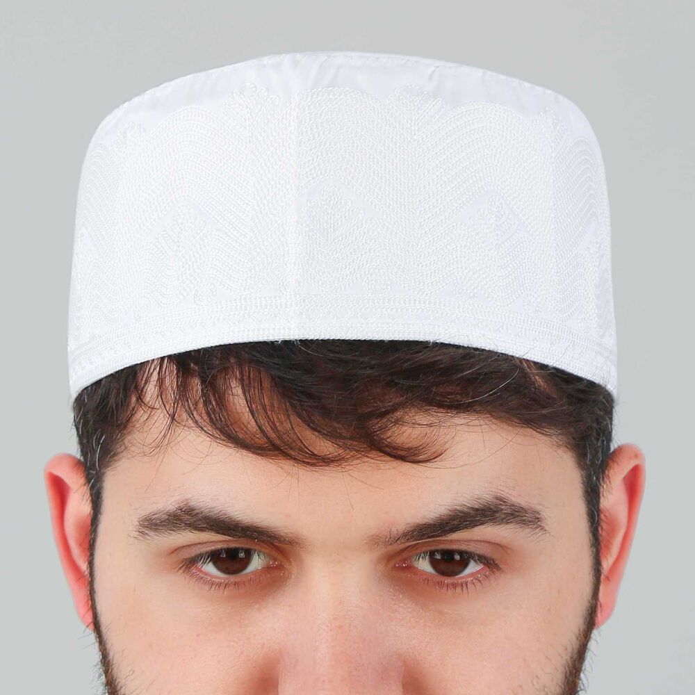  Mevlidhan Namaz Takkesi Topbaş Hafız Nakış İşlemeli Beyaz