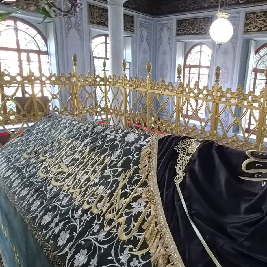  Sanduka Tabut Örtüsü - Aziz Mahmud Hüdayi Hazretleri