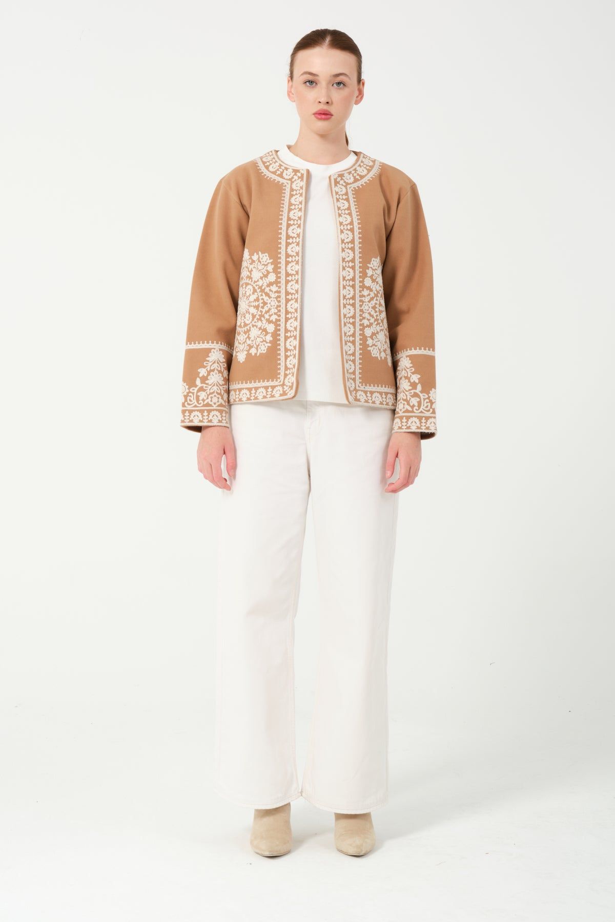 Toptan İşlemeli Kaşe Ceket 7865 Camel